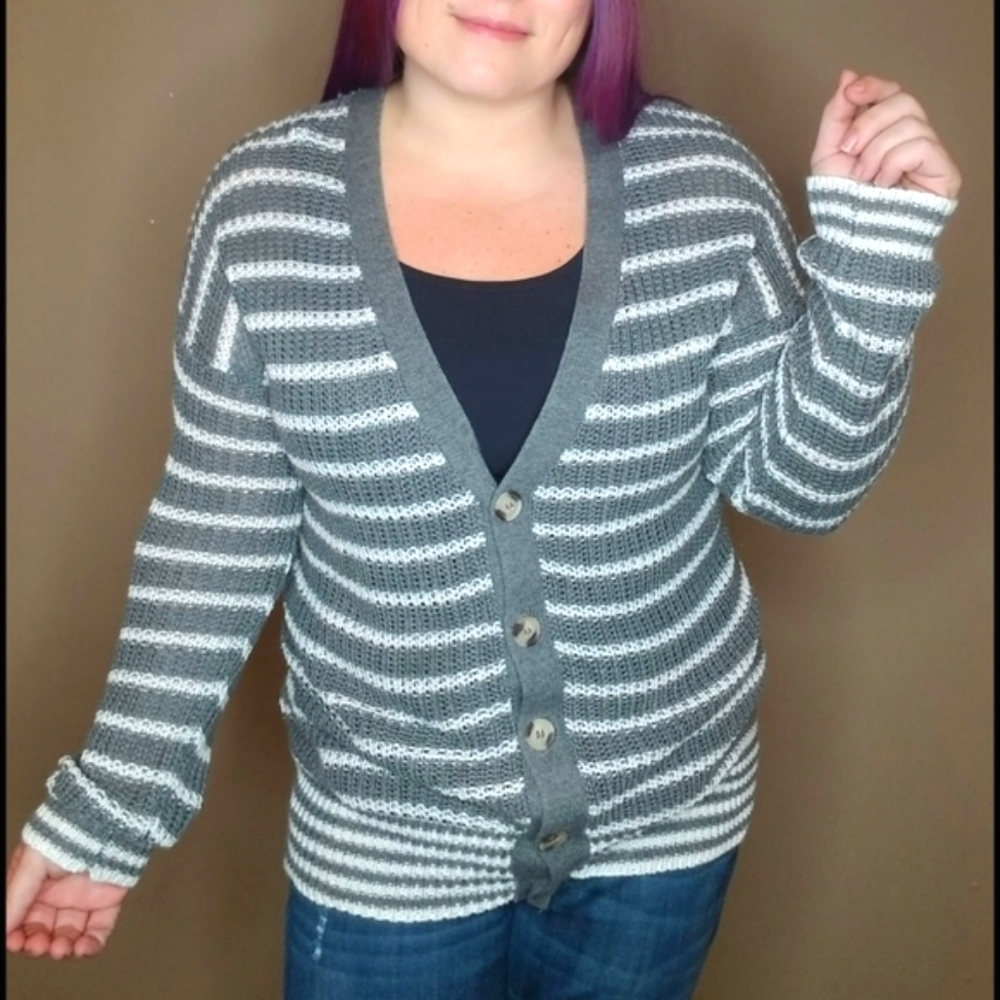 OH mg gray & white striped loose knit button front cardigan sweater